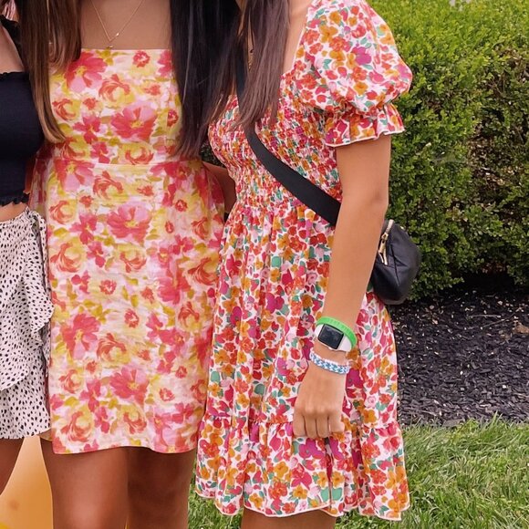 Floral Back Tie Puff Sleeve Dress - originally 20  AT LOWEST RECOMMENDED LISTING - Picture 6 of 6